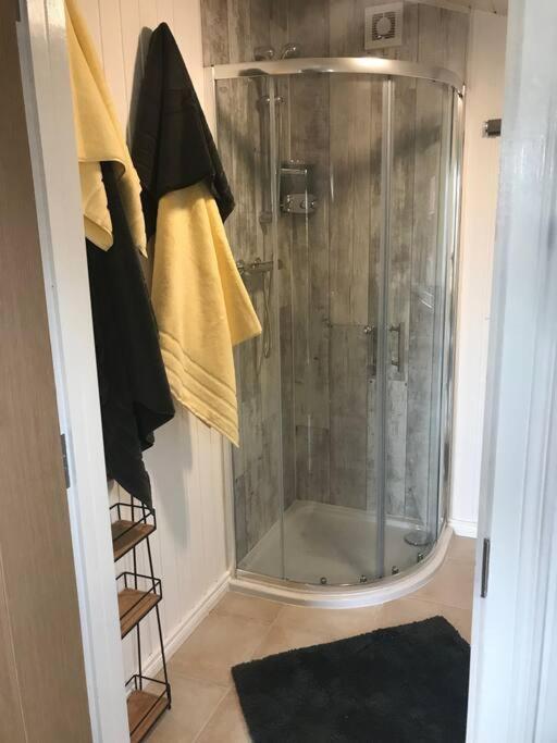 Bumble Bee Cottage Plymouth Ngoại thất bức ảnh