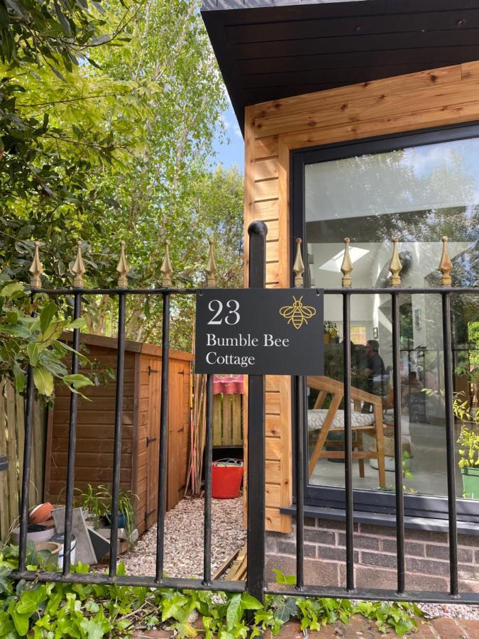Bumble Bee Cottage Plymouth Ngoại thất bức ảnh
